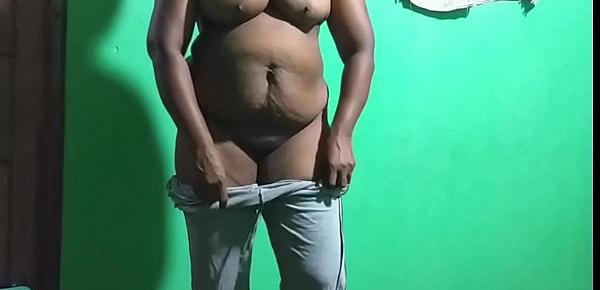  exposed big indian bhabi boobs